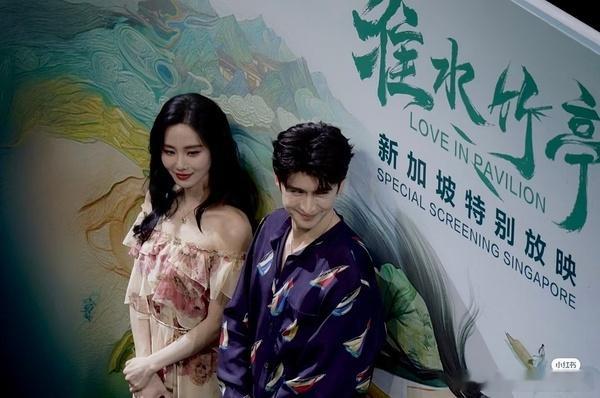 我组观察员扒出来了，淮水竹亭 “特别放映会”粉吹成海外庆功会……↓“明明宣传的是