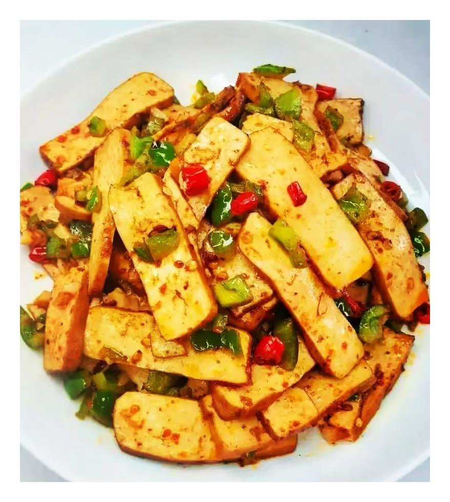 【寻找小时候味道】我老家在陕南米仓山北麓，我自己家的做豆腐干鲜嫩，出存在。用本地