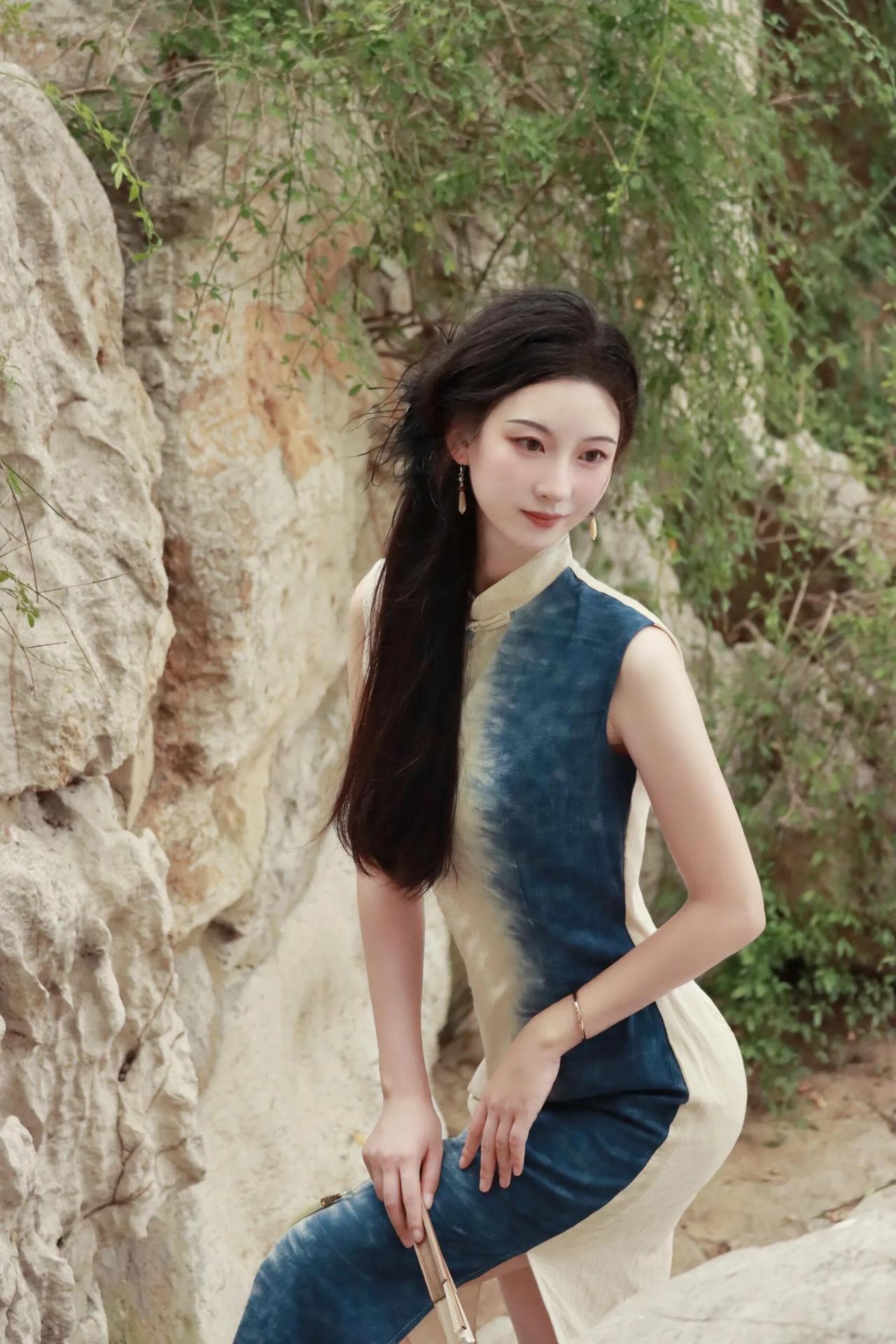 清风拂面#素衣轻舞#纯青美丽少女# 旗袍穿搭#婉秋美人#