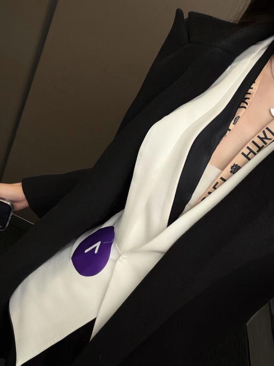 最近很喜欢的一句话：把力气收回来灌溉自己比改变别人更有意义