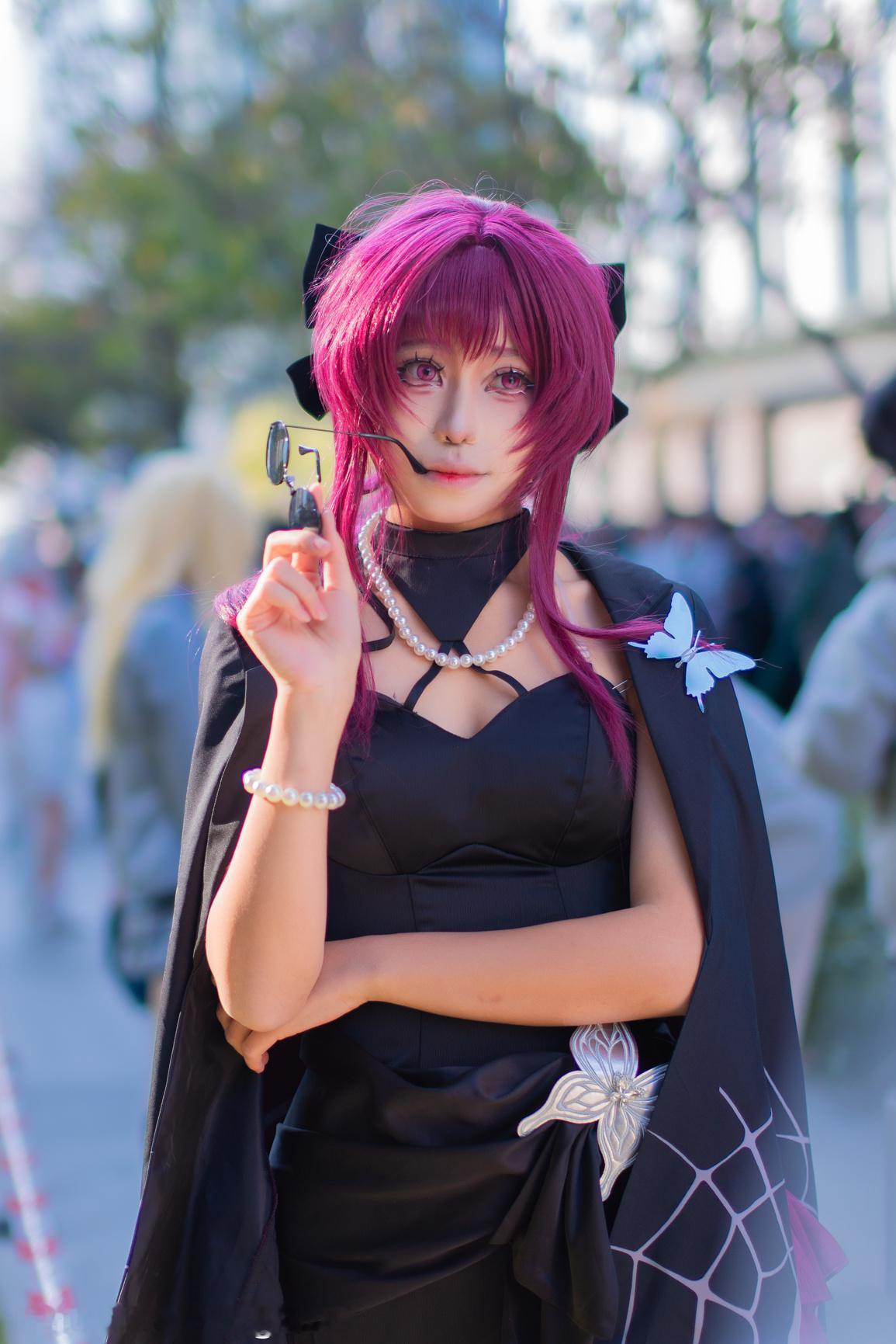 猎人拍漫展萤火虫漫展崩坏星穹铁道卡芙卡想把漫展图带回家？请看置顶！(展示为精修图