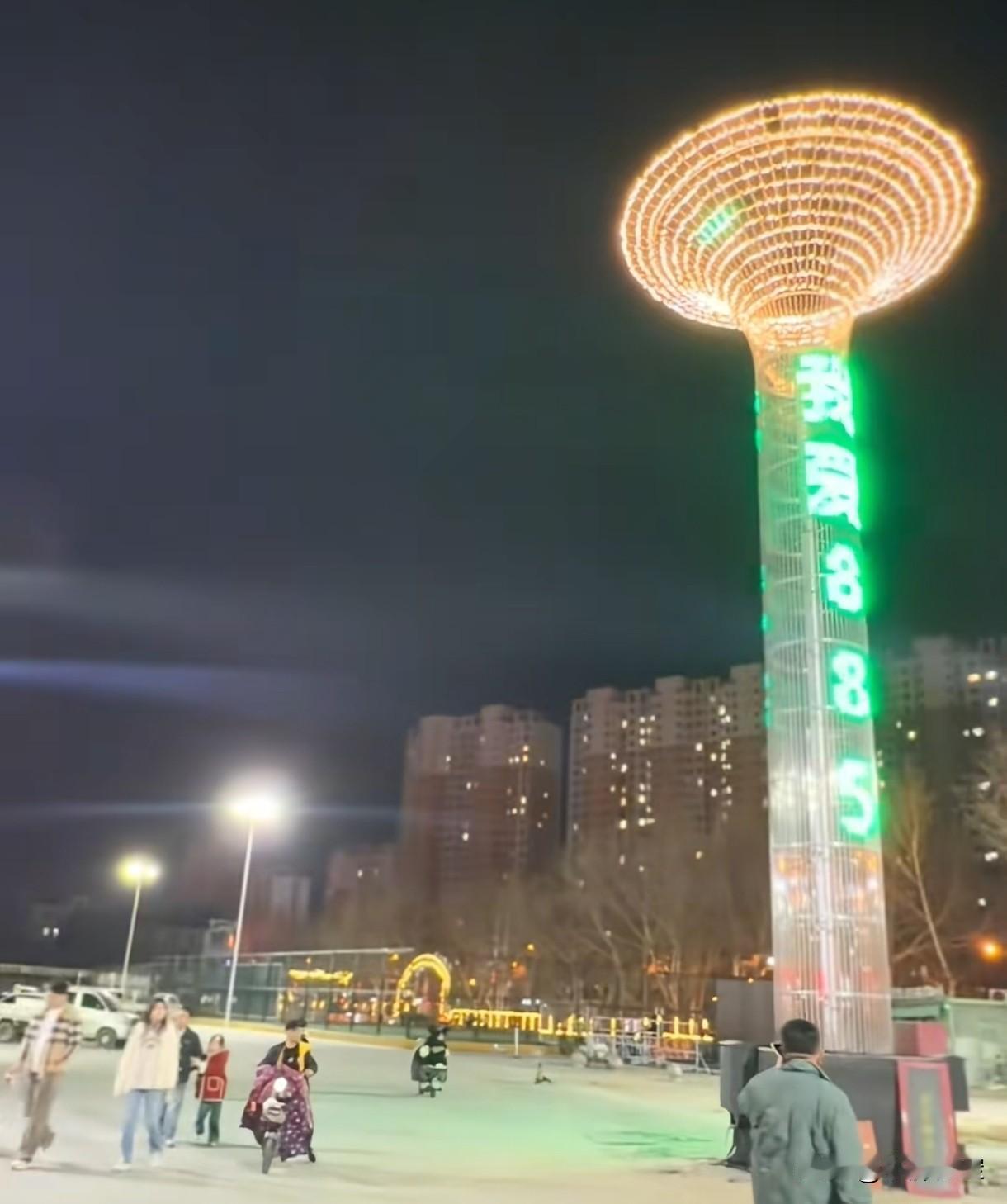 保定人集合！885夜市官宣：4月3日正式开摊！
就在乐凯大街与天威路交叉口，88