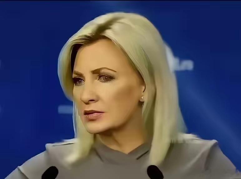 是西伯利亚的冷风没有吹醒你们愚蠢的思维，还是原子弹的高温没有烧尽你们邪恶的灵魂。