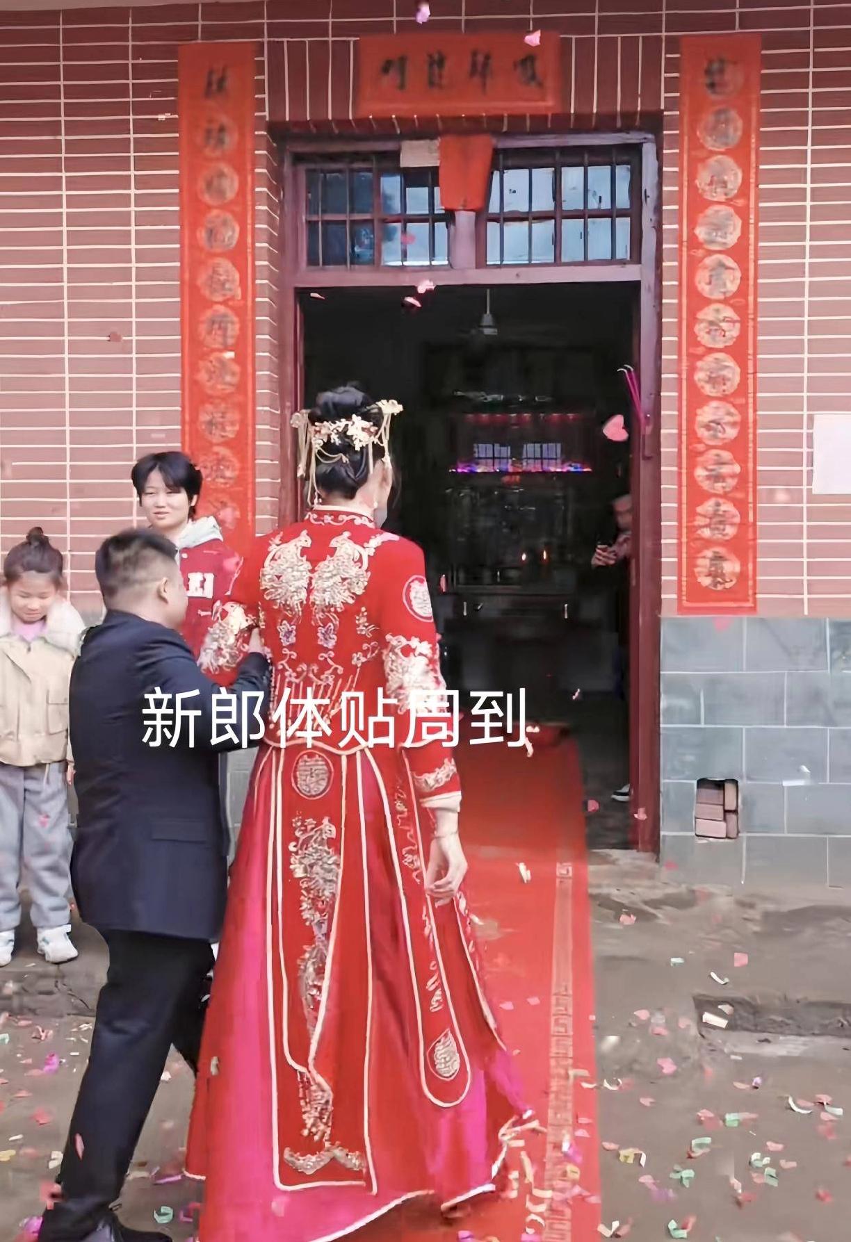 江西一对男女，相亲俩月就闪婚，办完婚礼后同房没几天，谁知，新娘竟被检查出高危HP