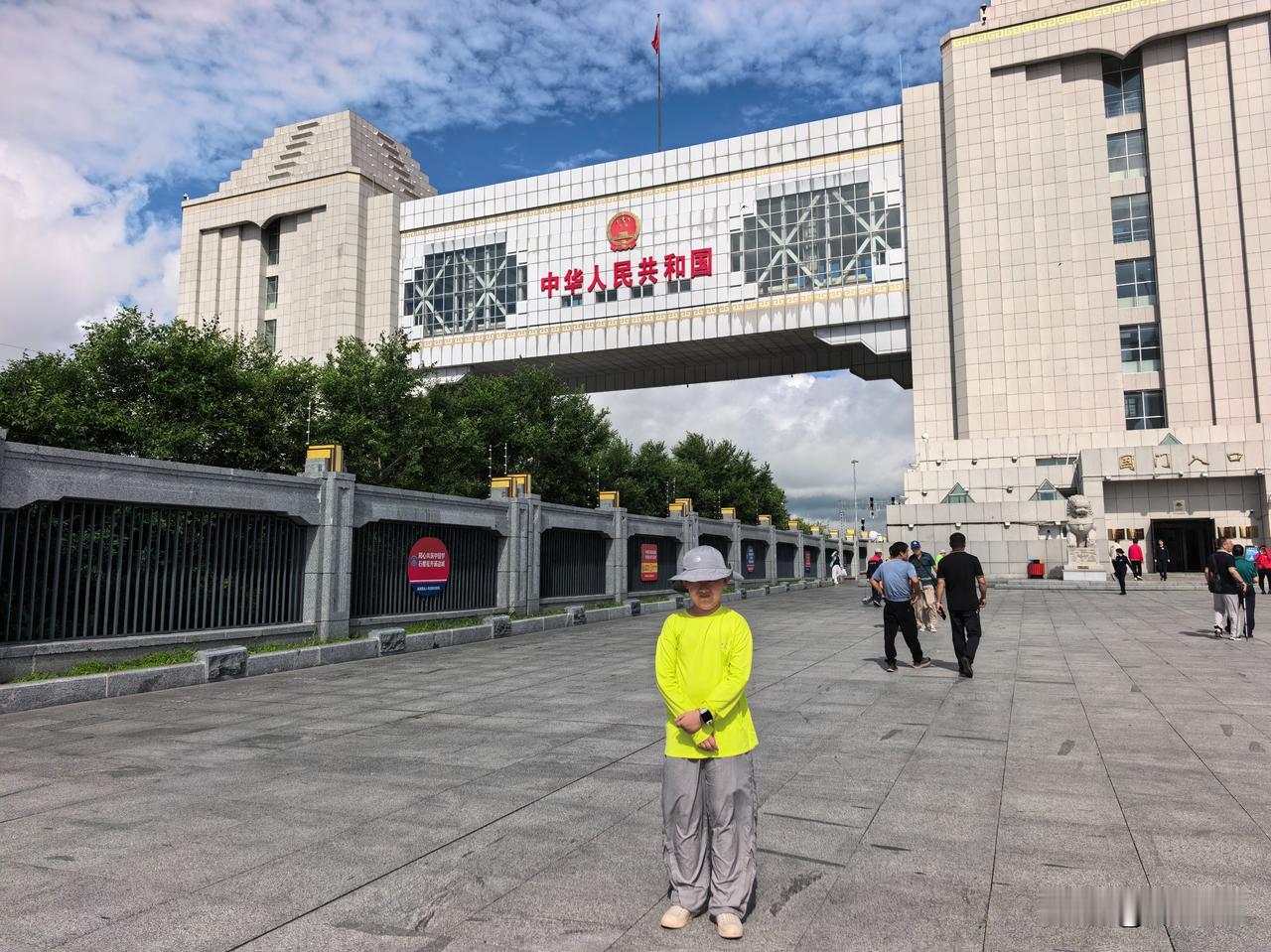 满洲里国门不只有门，还藏着一条百年前的红色秘密通道。1920年到1937年间，共