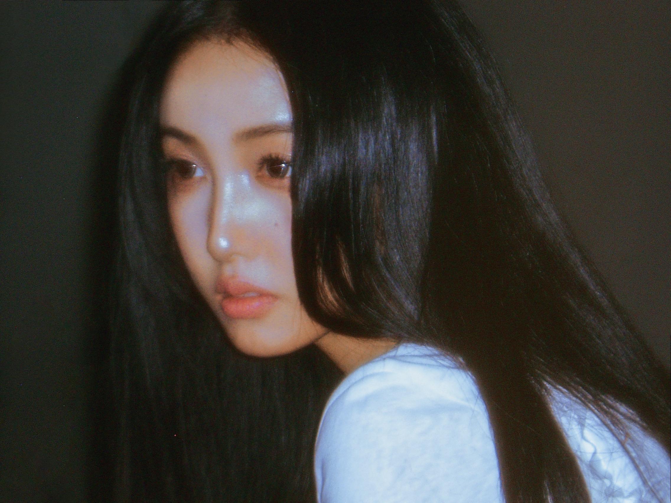 “人总是执着于第一眼就喜欢的东西”