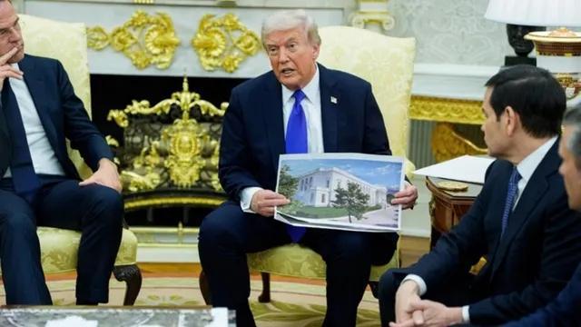 【坐上空军一号，特朗普连下两道指令，要为中国俄罗斯分别做一件事】美国总统特朗普顺