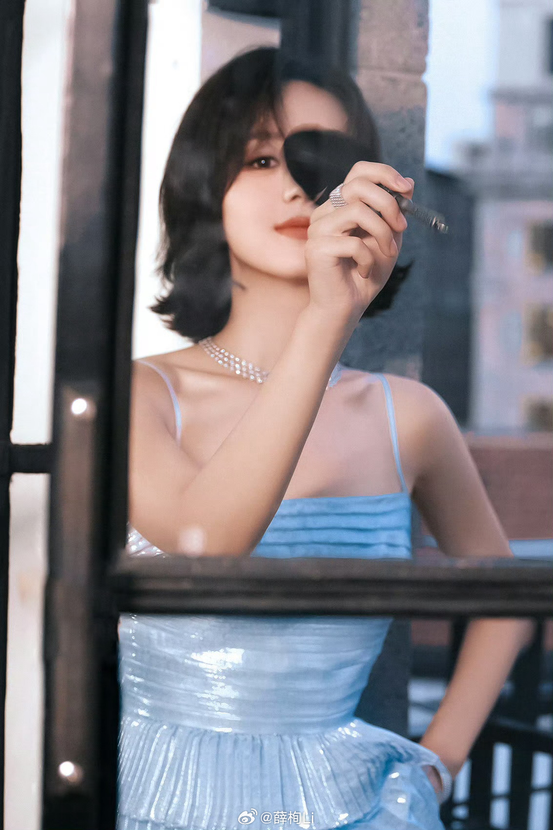 赵丽颖赵丽颖白狐狸赵丽颖 电影向阳花“在某个不知名的角落许你岁岁平安”   ℳ?