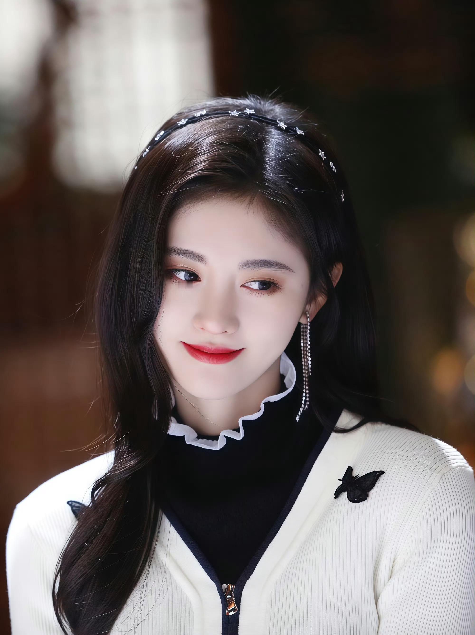 鞠婧祎粉墨江湖jjy鞠婧祎澹台台“𝙈𝙮 𝙝𝙚𝙖𝙧𝙩 𝙞𝙨 𝙬