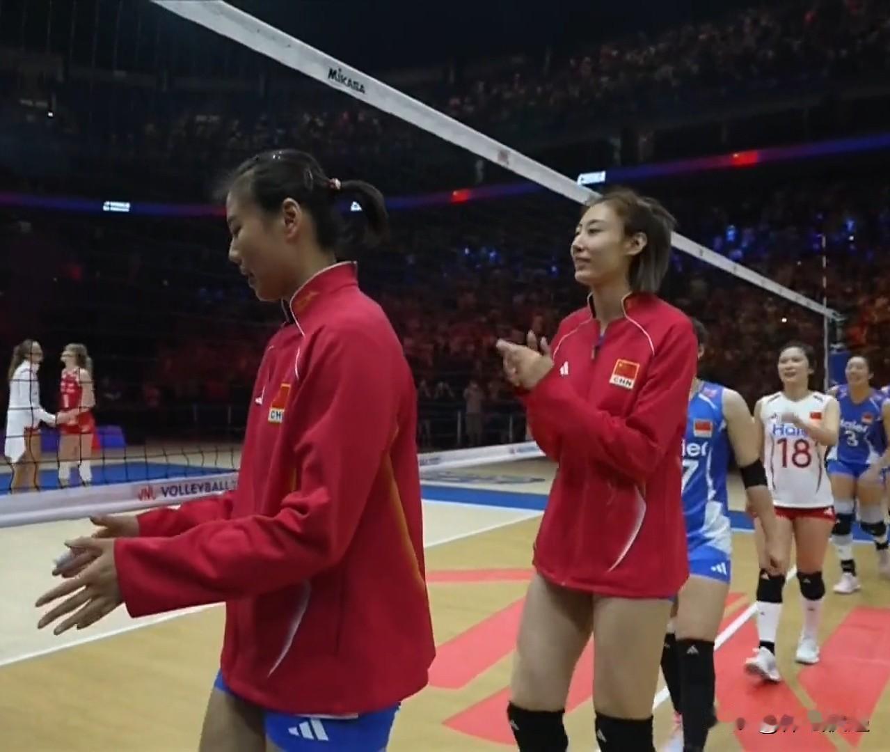 中国女排3：1力克波兰女排，将收获9.51个世界排名积分，恭喜中国女排的小姑娘们