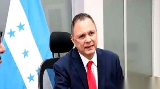 张口就要5个亿美金，不然就“分手”。
一个月为期。
这哥们儿，是把国家当买卖干，