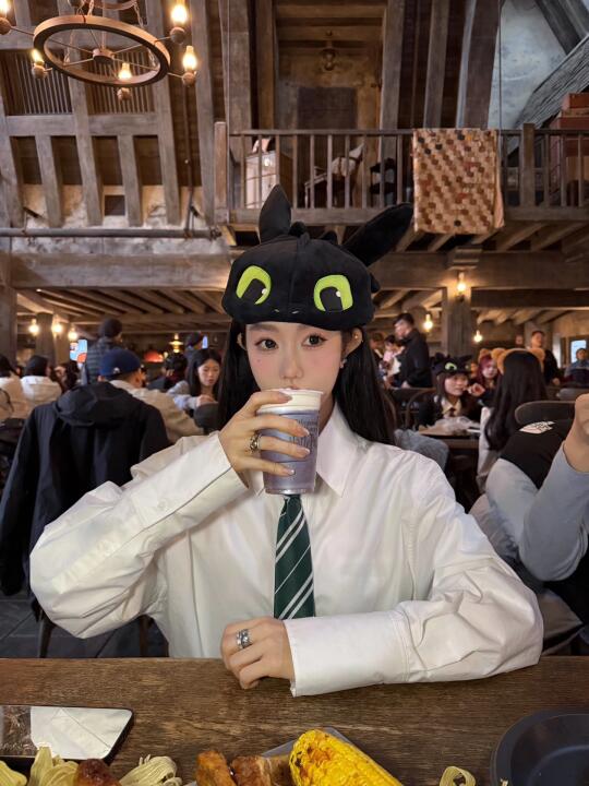 𝙐𝙣𝙞𝙫𝙚𝙧𝙨𝙖𝙡 𝘿𝙖𝙮 ♫•*¨*🌍🧙‍♀️🪄