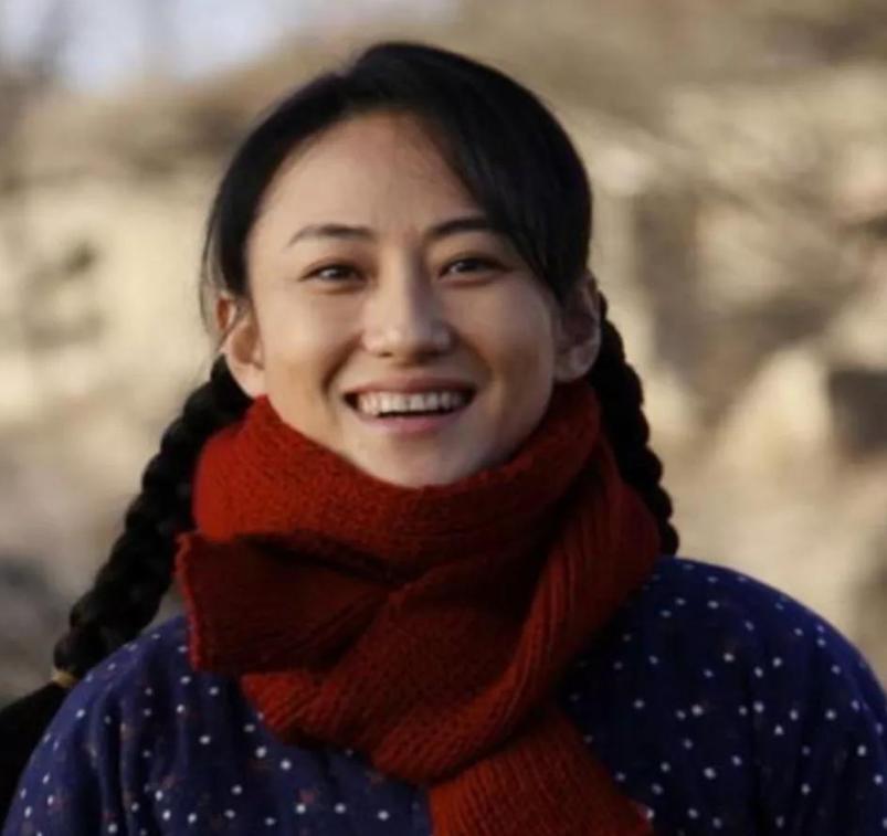 1972年，知青张援朝去看望干妹妹陈春玲，谁知，陈春玲红着脸说：“我这病，你娶我