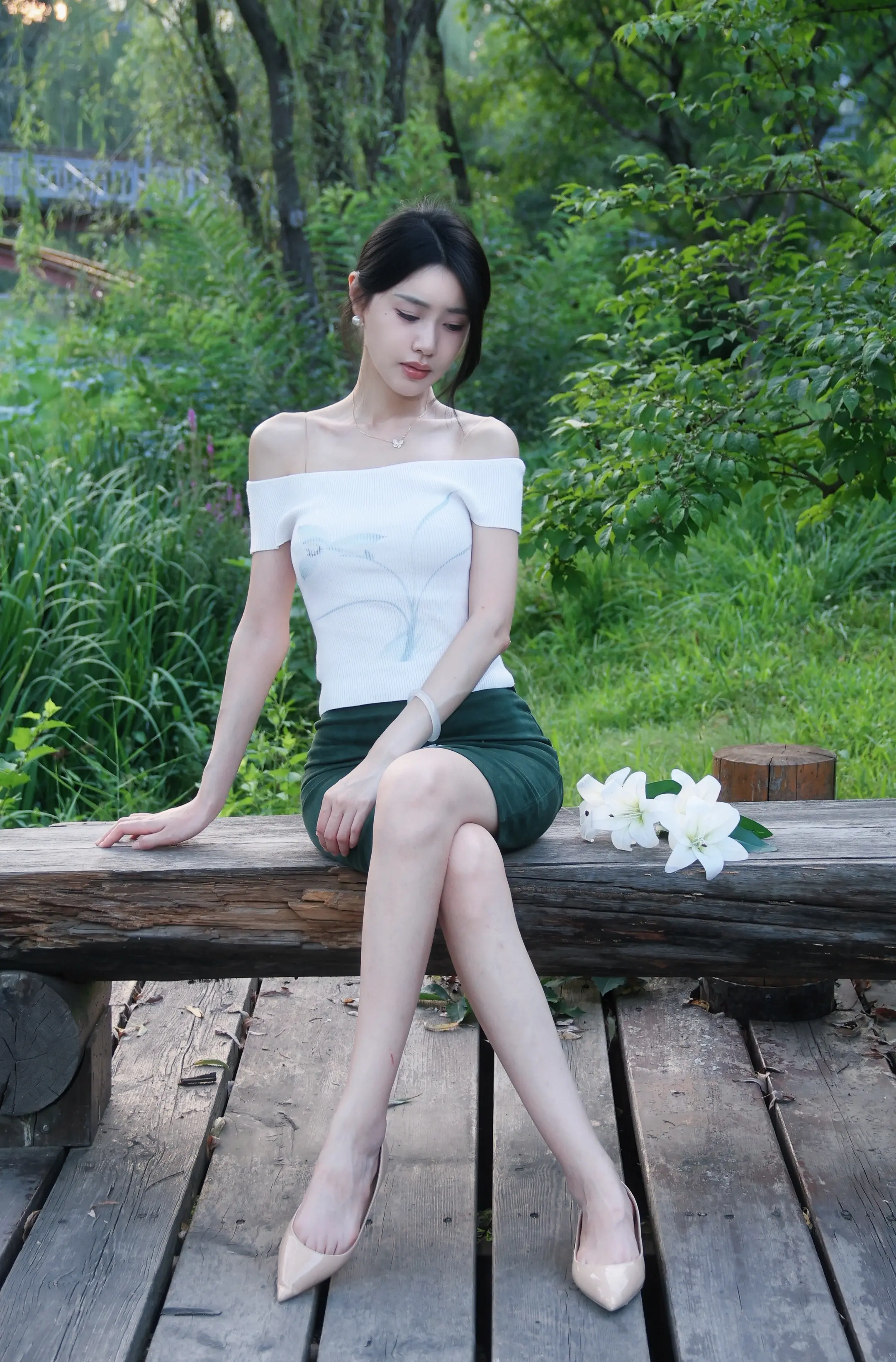 风中你的泪滴 滴滴落在回忆里。