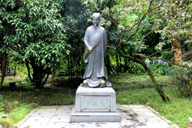 诸葛亮与汉献帝：同年生同年死的历史巧合