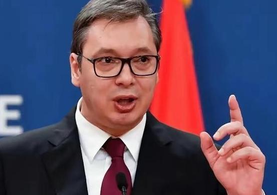武契奇这趟访华，注定不会平静！没人想到，他会在全国直播里直接摊牌，高调亮出中国造