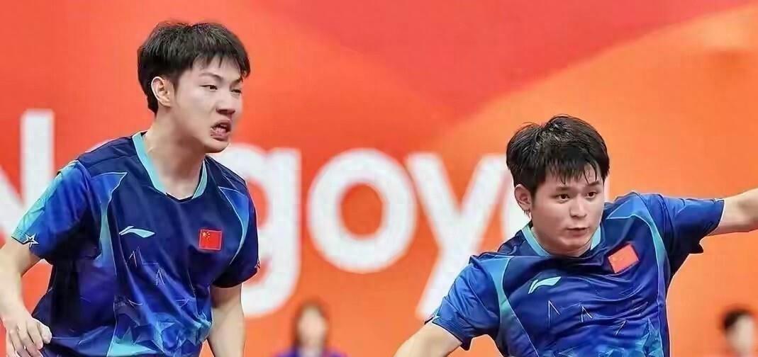 三天前张本智和刚说“日本超越了中国”，三天后男双决赛，黄友政/林诗栋4比2赢下日
