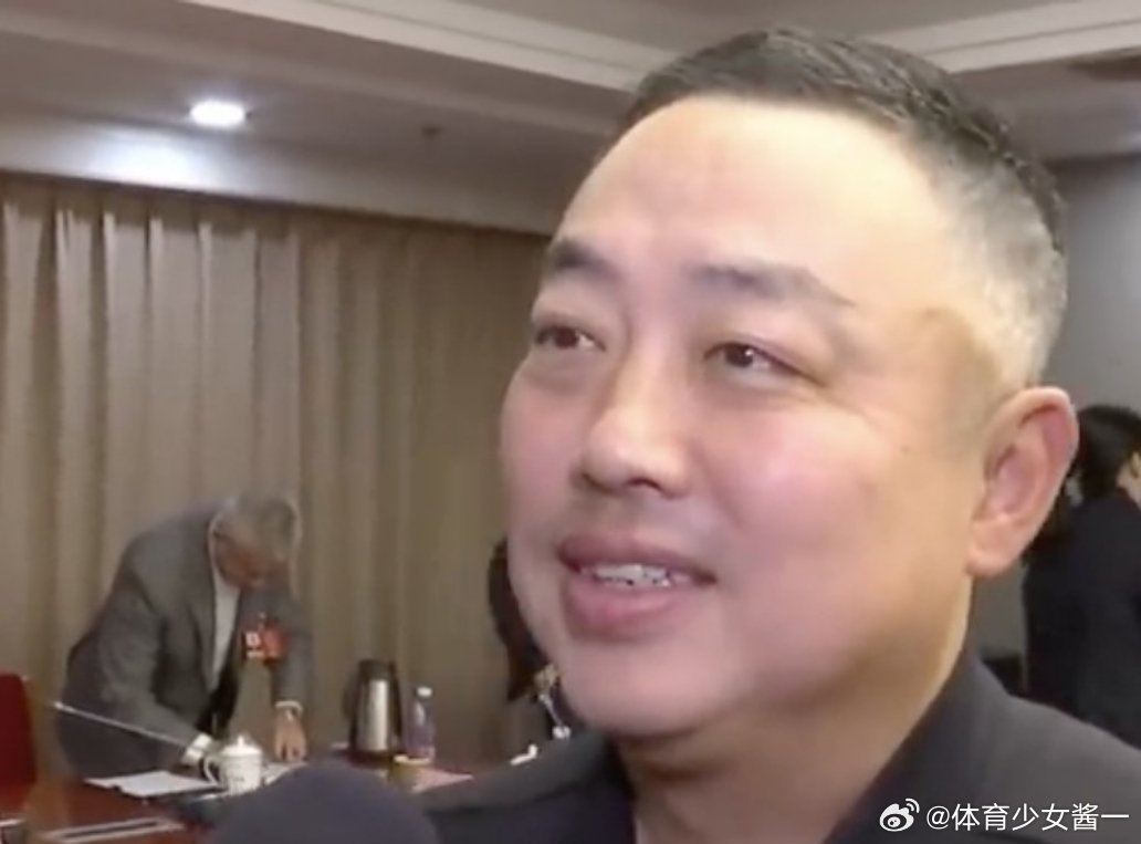 刘国梁高度肯定樊振东刘国梁谈樊振东加盟德甲：体育无国界，最好的体育软实力交流他表