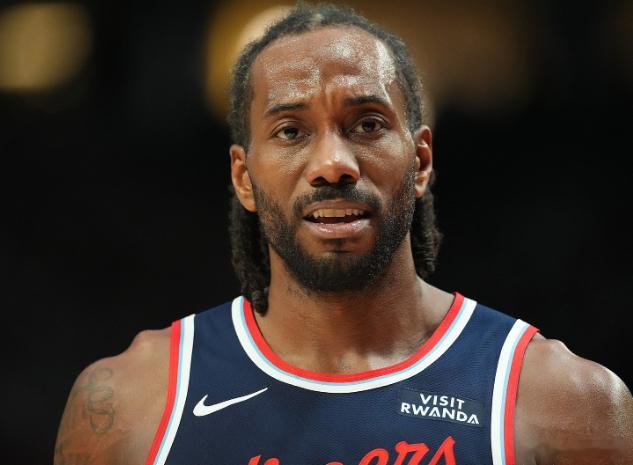 NBA今日公布了本赛季最佳防守阵容，具体如下：最佳防守阵容一阵：文班亚马、切特、