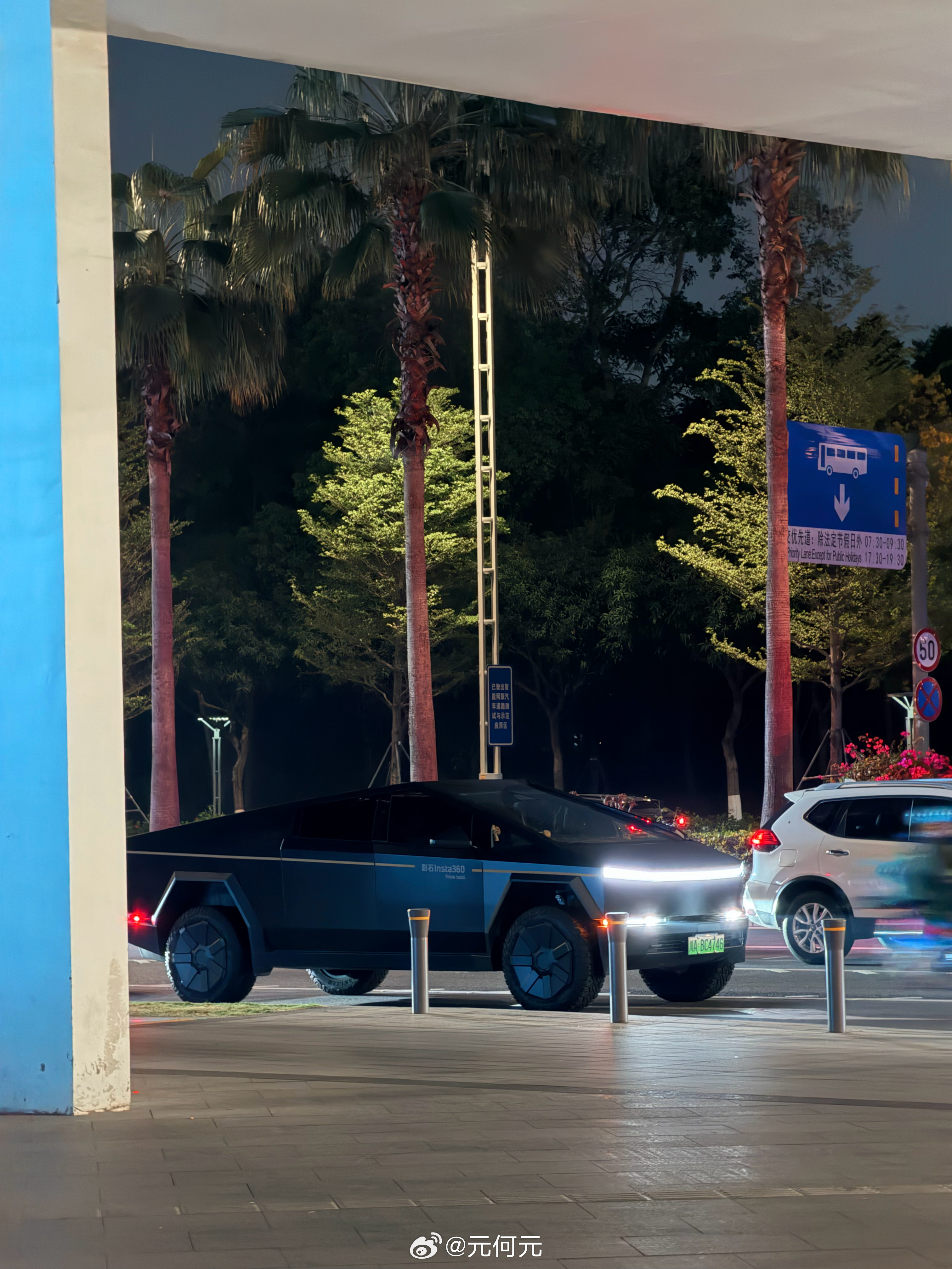 深圳人民上大分！野生的赛博皮卡牛啊！ （虽然是川A） 深圳·前海华侨城瑞吉酒店