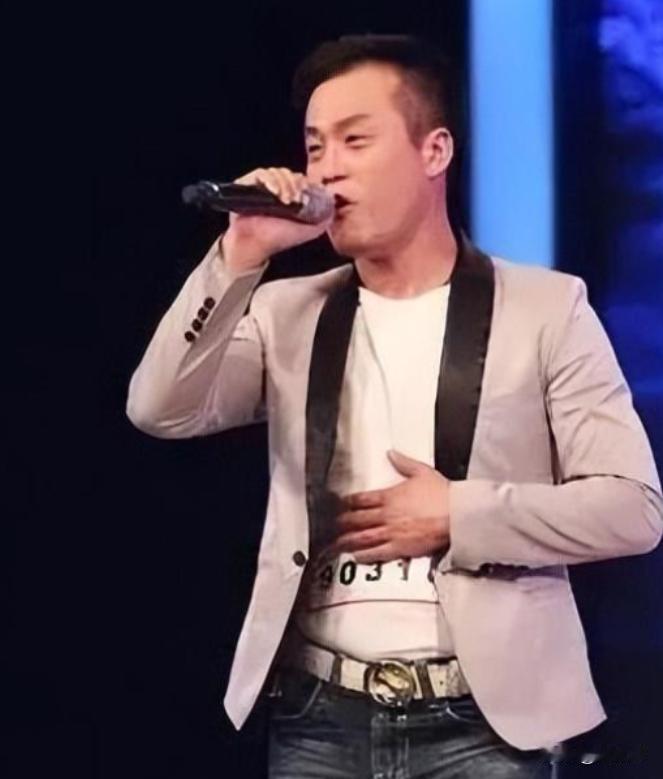 2000年，20岁的陈家俊，因一时冲动亲手打碎了自己的人生。他自幼缺少父母管教，