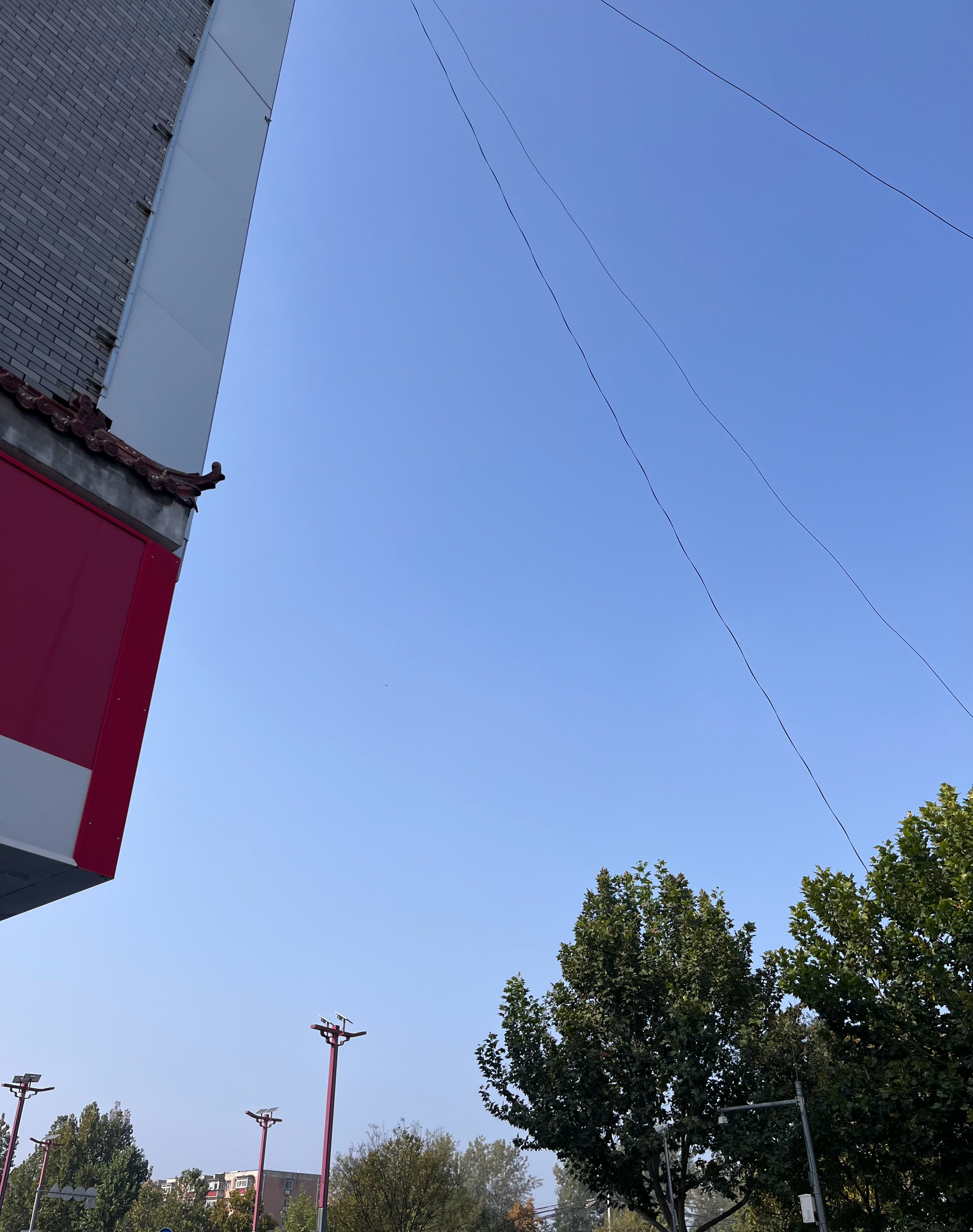 外面天色很不错呀～出去透气回来又到开启做饭模式了～无缝衔接的忙啊！ ​​​