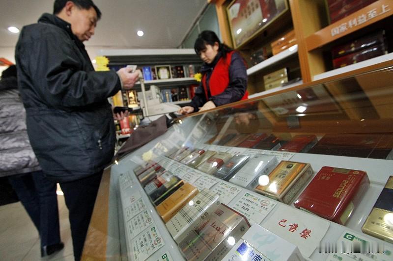 为什么烟草越来越贵?烟草越来越贵就对了，国家为了让大家健康，只能把烟价调上去，这