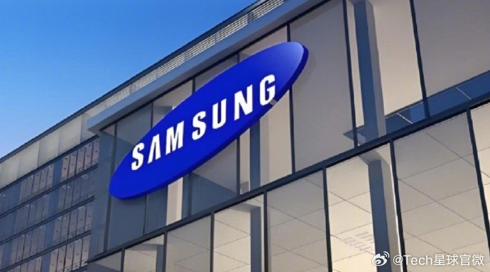 【三星允许员工使用外部AI模型 ，不包括半导体部门】 5 月 26 日消息，据韩