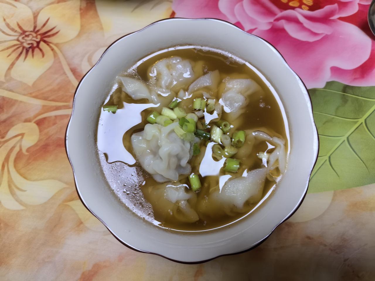 现在都向往财务自由，财务自由会轻松自在，是真的吗？那么什么叫财务自由啊？多少能算