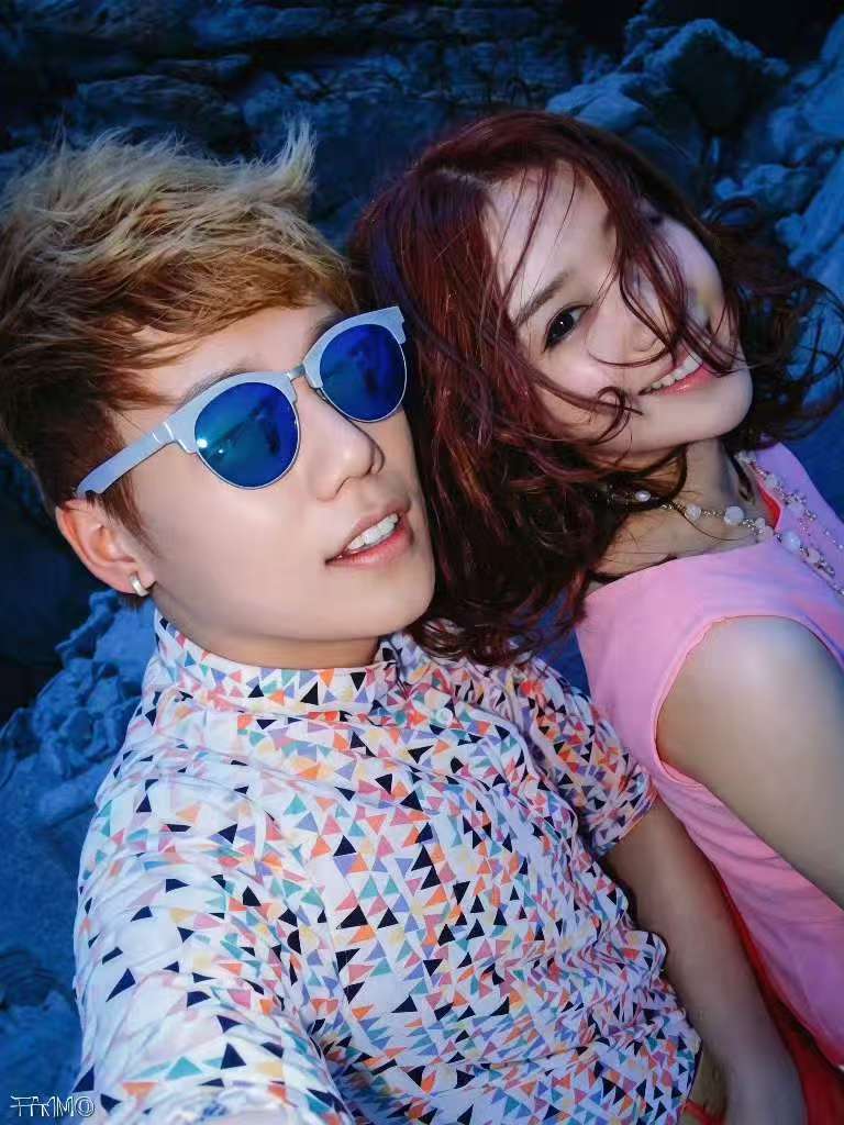 刘维阚清子16年前后对比16年前的刘维阚清子 我的妈都认识这么久了！友谊久久 