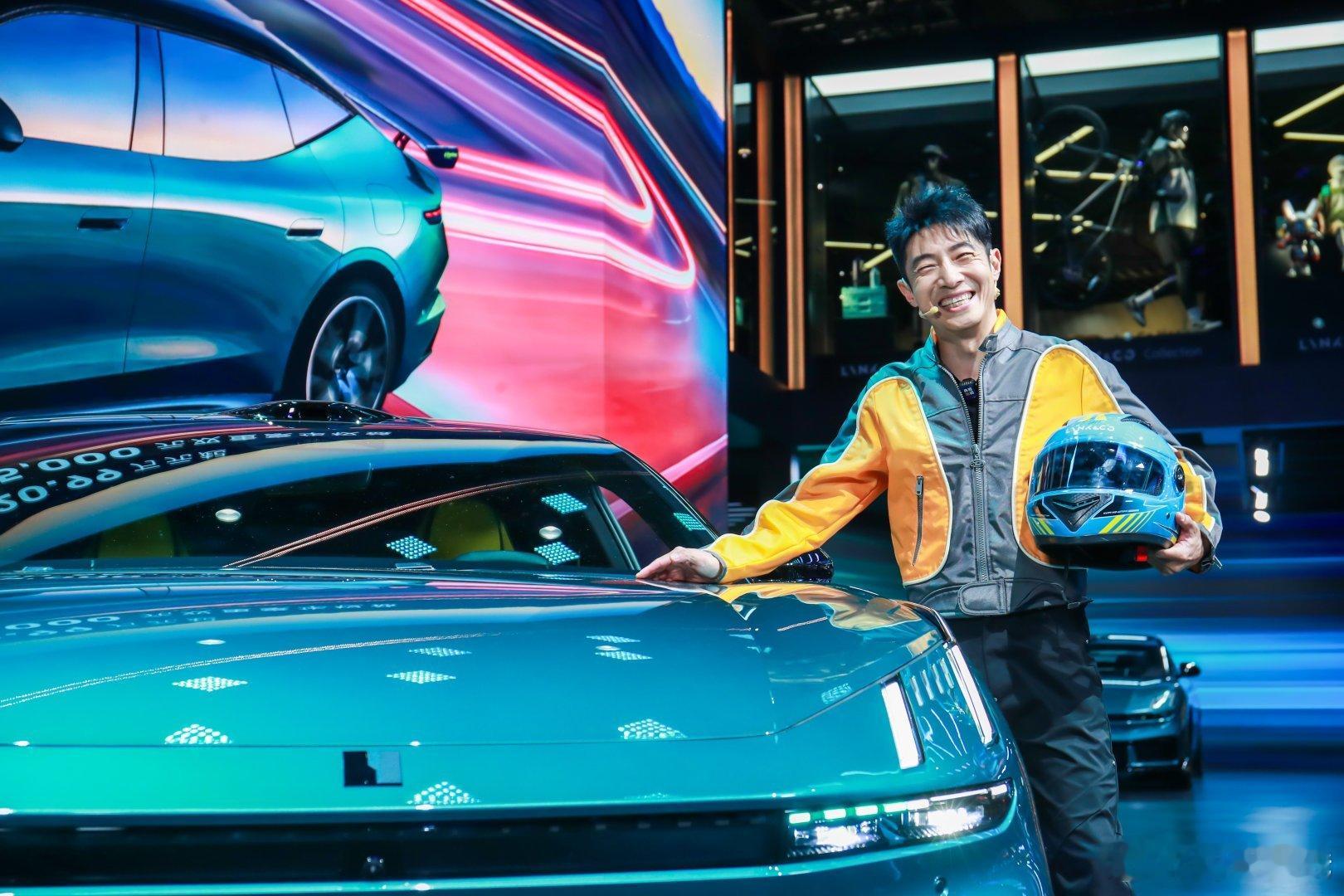 谁还没被领克10+和10帅到！💥北京车展直接炸场，弯道之王预售开启900V高压