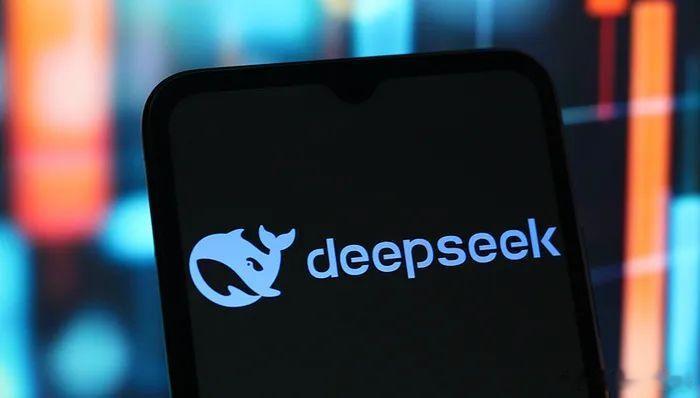 DeepSeek宣布新版R1昨日晚间，DeepSeek在官方交流群中发布通知：D
