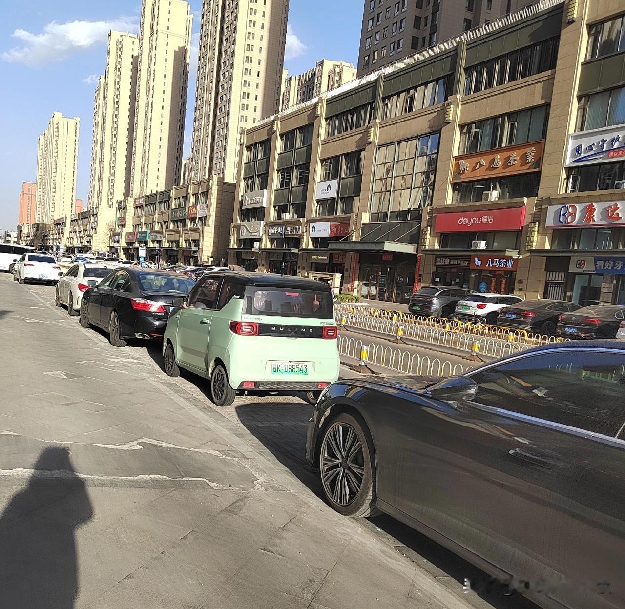 [what]大家发现了吗？最近房屋出租变得你以往好像容易多了？

我们单位的一处