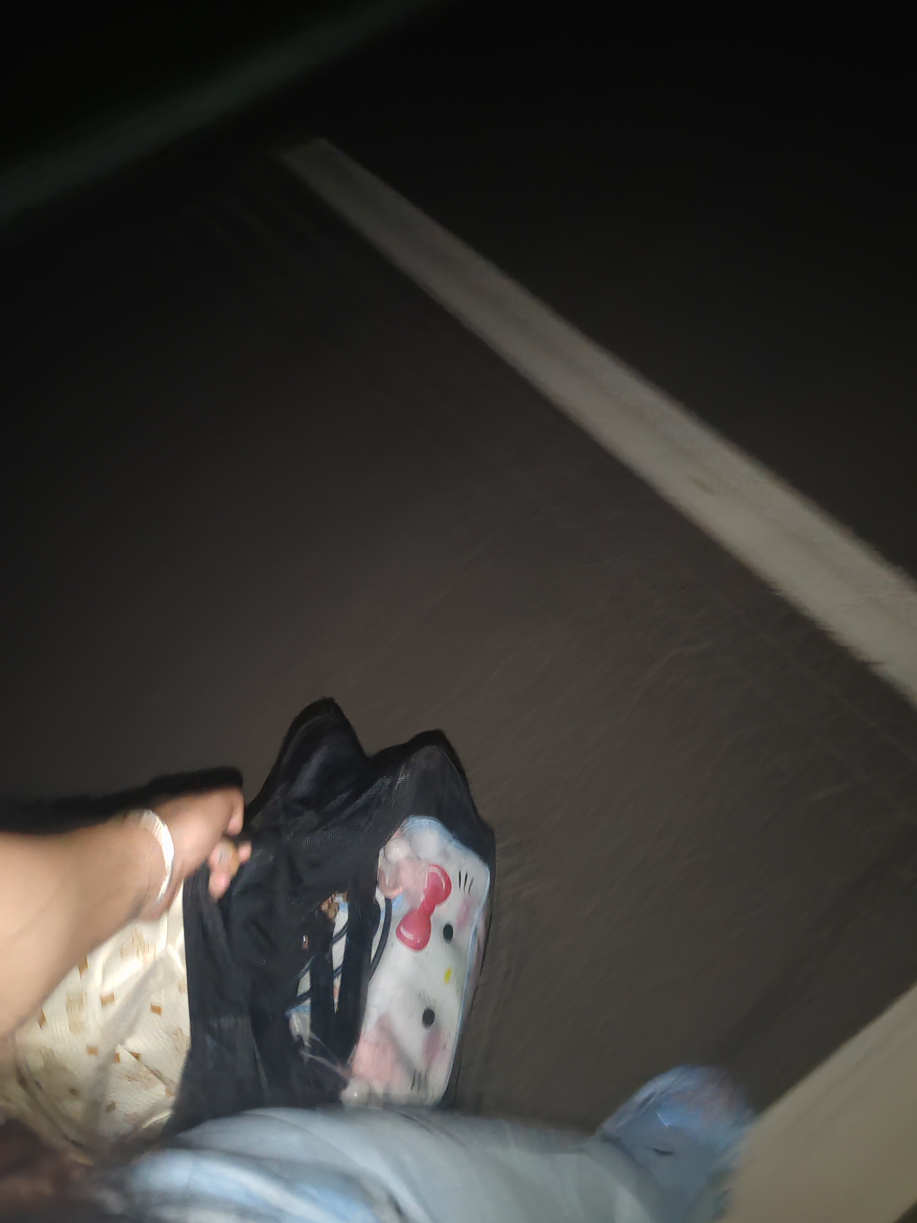 凌晨2.15忙到现在 休息会 一会继续🥹 