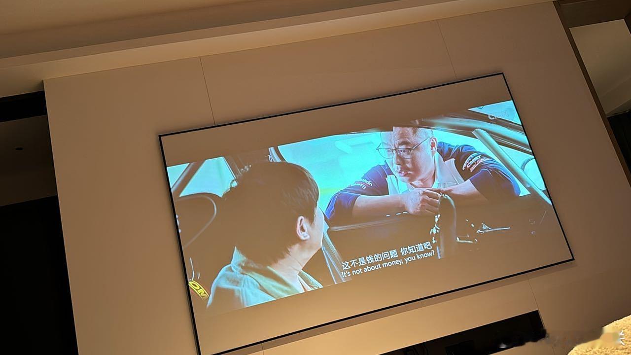 飞驰人生挺好看，感觉比2好一点点。 ​​​