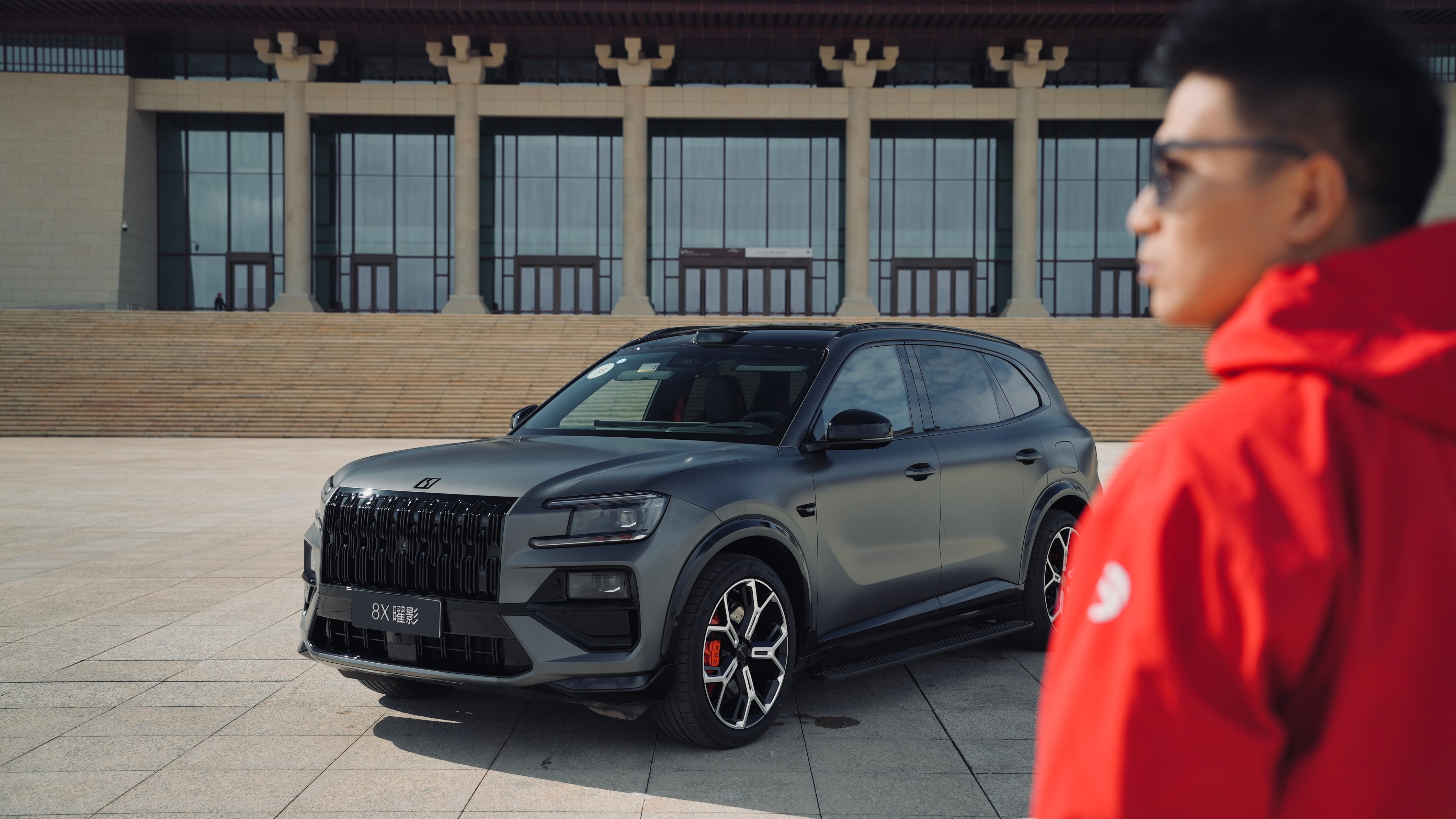 我猜极氪8X正式售价:32.98万起极氪8X上市限时售价32.98万元起