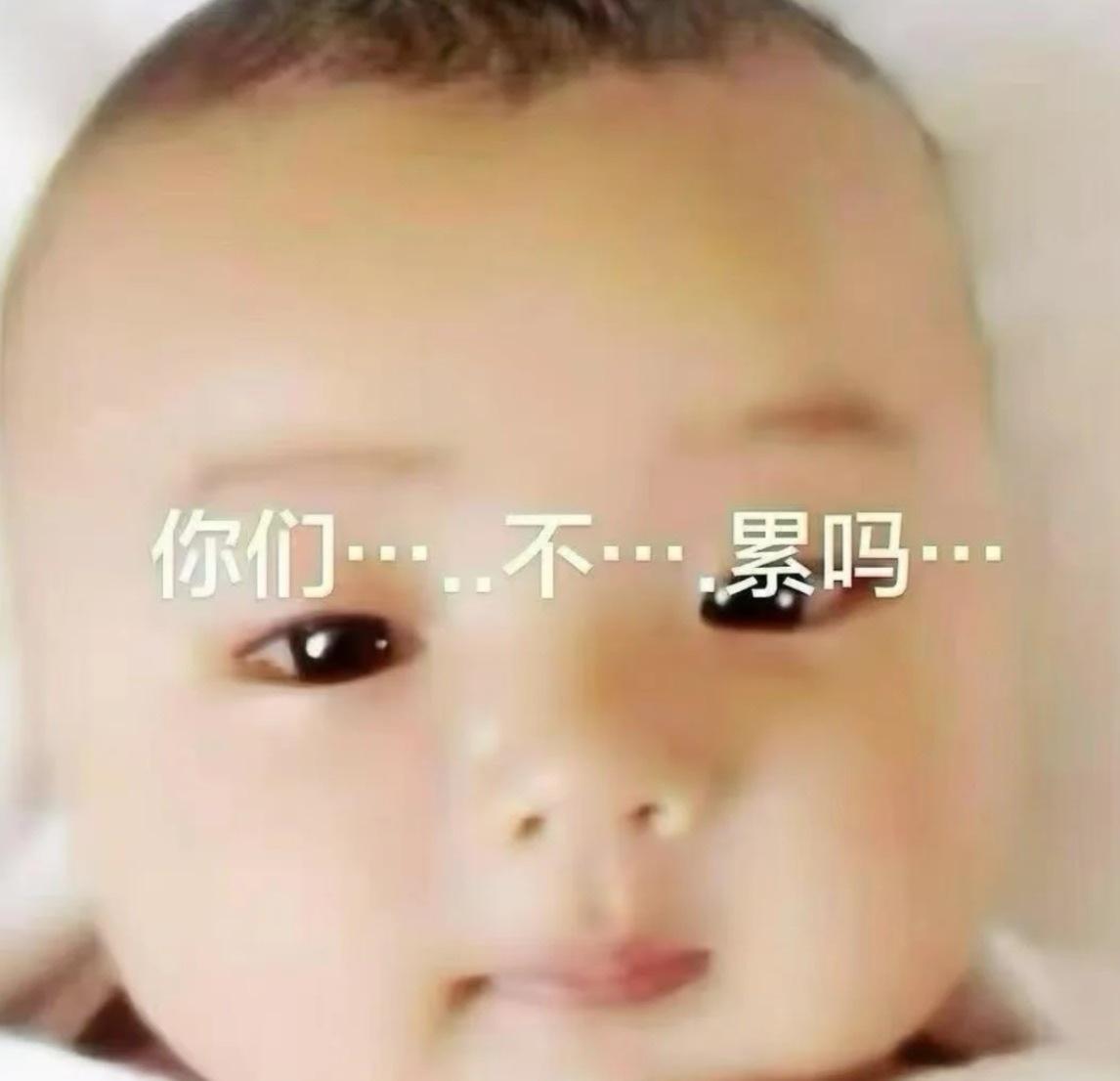 林某的行为显然突破了法律的底线，他明知驾车拖行趴在引擎盖上的王某会造成伤害，却仍