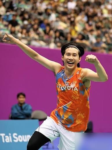 36岁的周天成，根本不是在打球，他是在给自己续命。你以为他终结“一轮游”是老将的