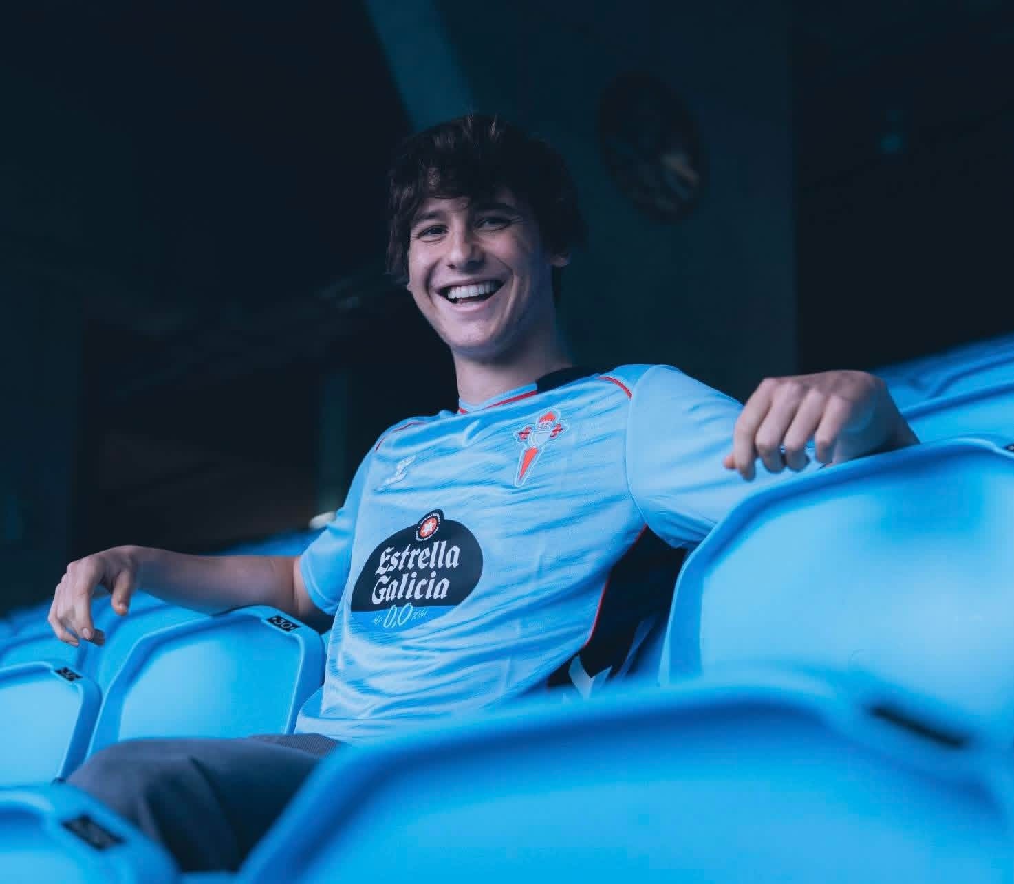 切爾達官方宣布，去年夏天以 2300 萬歐元轉會費離隊轉投狼隊嘅21歲西班牙進攻