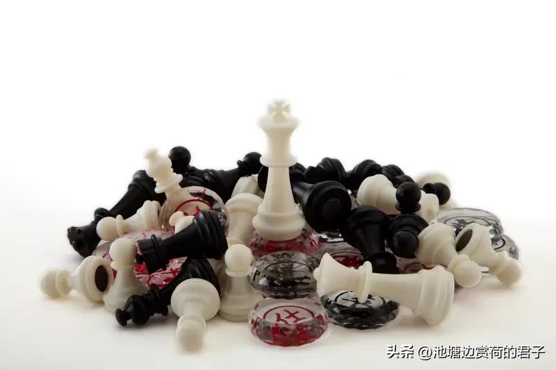 象棋里还真有一子不吃就能赢的局。我就遇到过，当时我执红棋，对方执黑棋。开局我就用