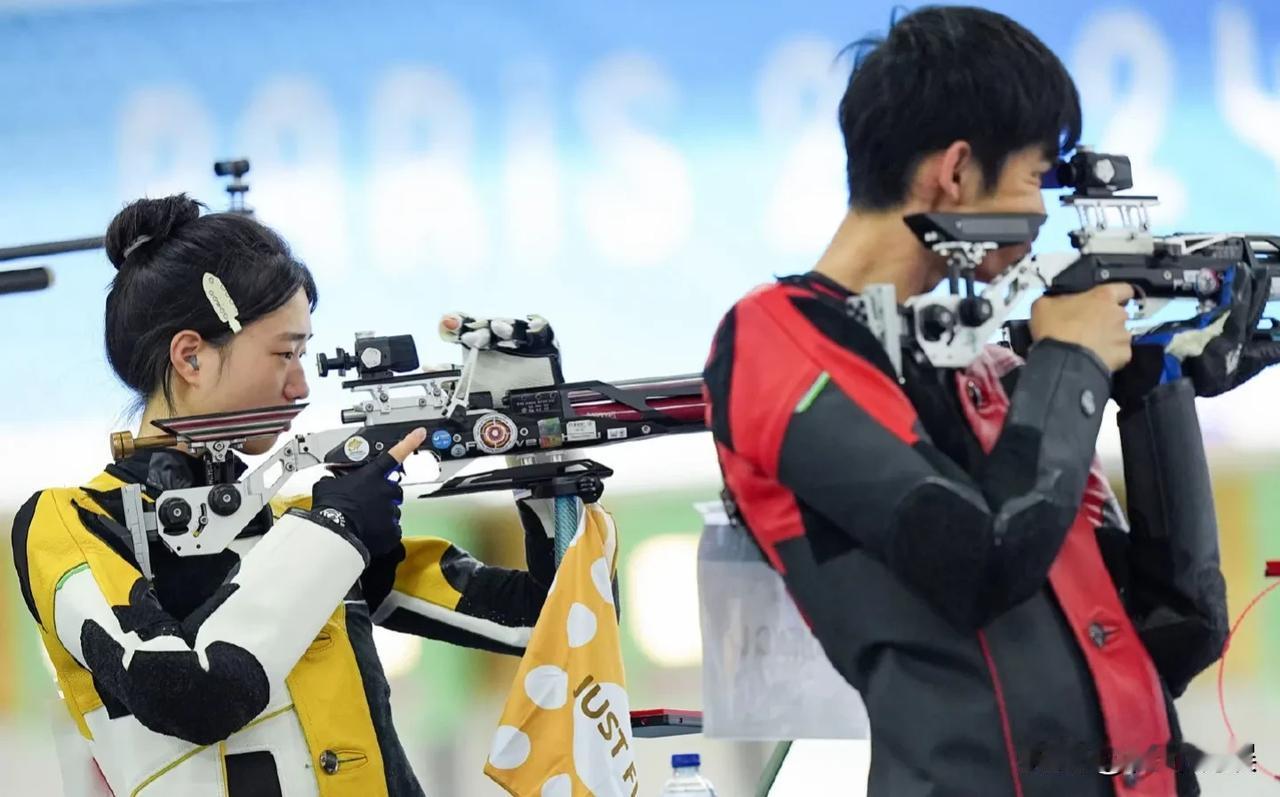 #和安踏一起为中国队加油# 
恭喜中国射击队黄雨婷和盛李豪获得巴黎奥运会首金！0
