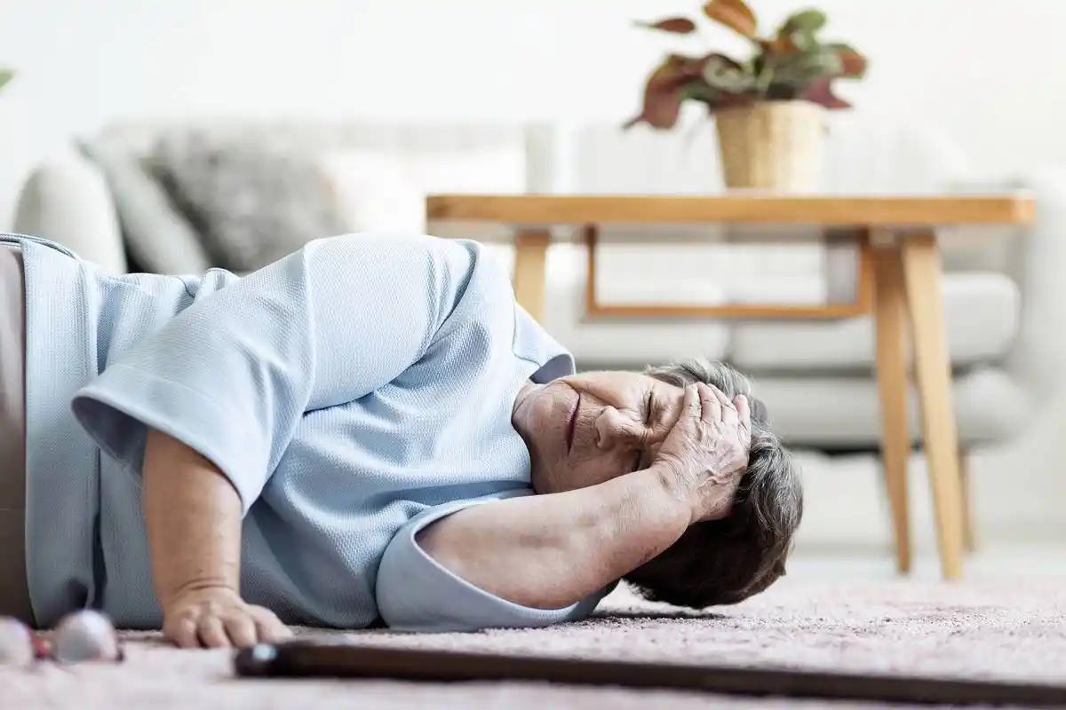 《冬季提醒糖尿患者：有些时候宁可渴着，也别在几种情况下猛喝水！为什么？ 》
冬天