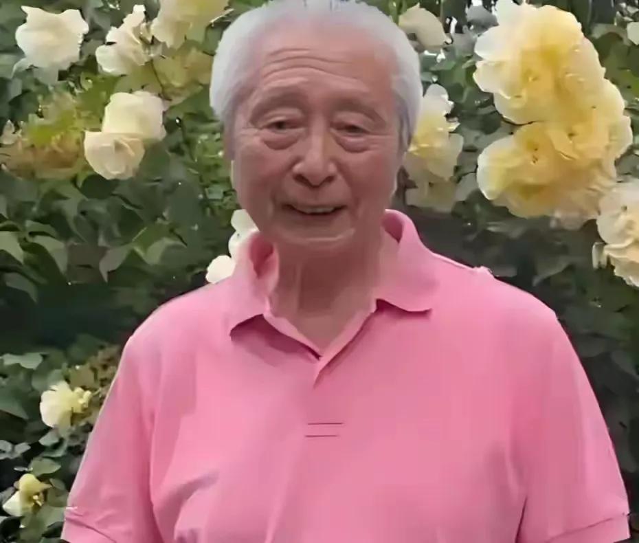 宋世雄老师最大的决策性失误，就是两个孩子没有留一个在父母身边
87岁的宋世雄老师