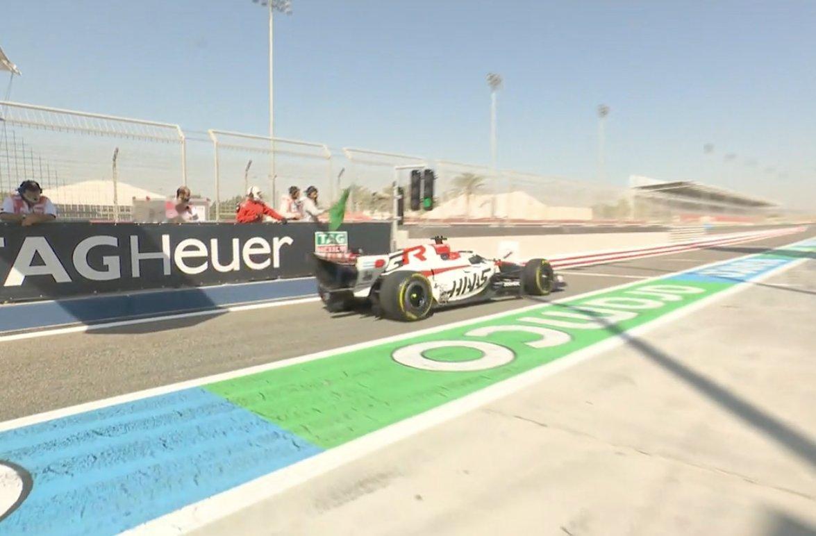 2026赛季F1巴林🇧🇭季前测试第二轮的第一天开始F1赛车2026F1季前测