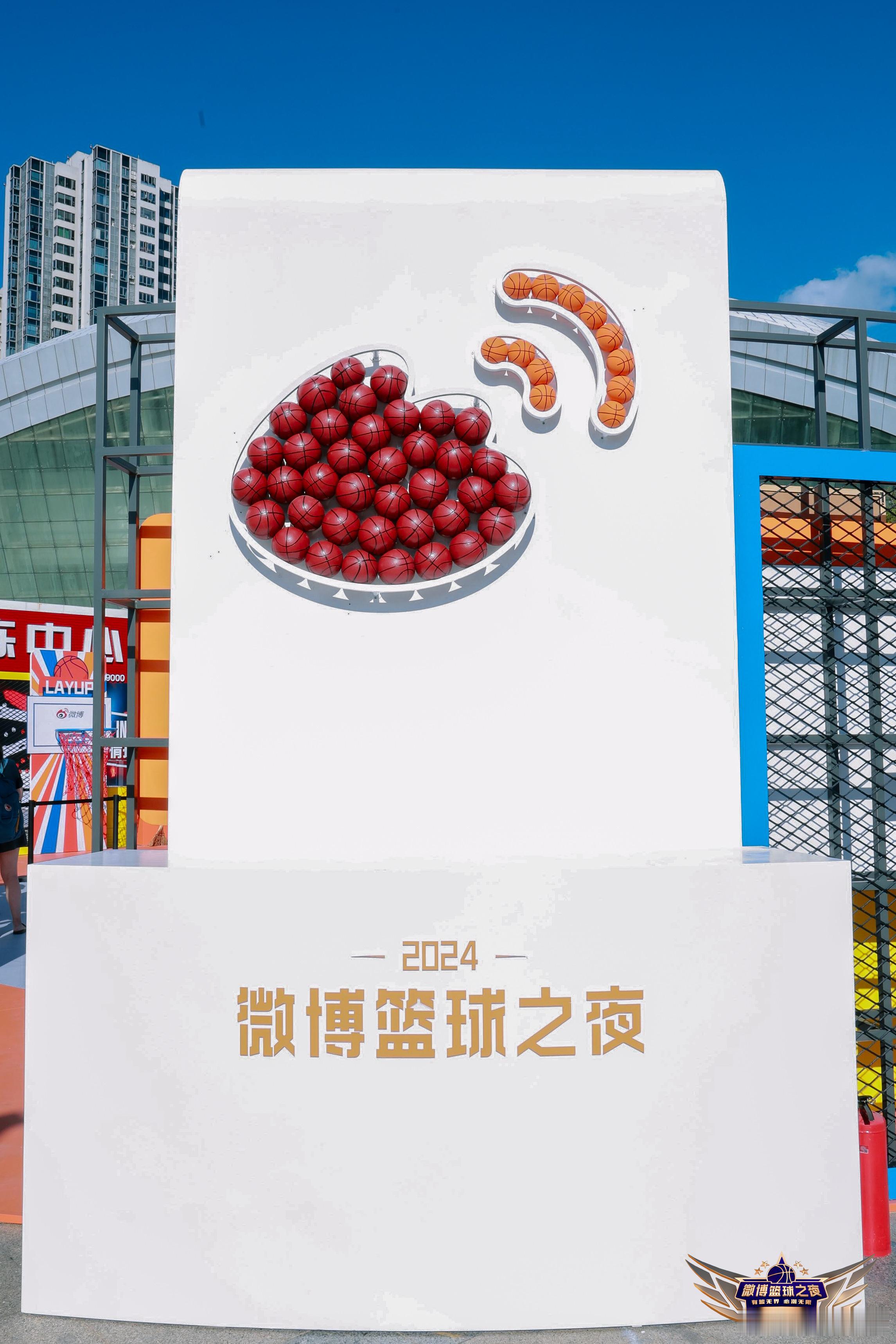 #厦门篮球氛围拉满了# 让厦门孩子见证职业篮球力量并参与其中，收获无与伦比的成长