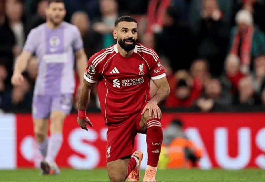 【利物浦方面辟谣：萨拉赫不会前往沙特吉达，直飞开罗去备战】围绕着利物浦边锋萨拉赫