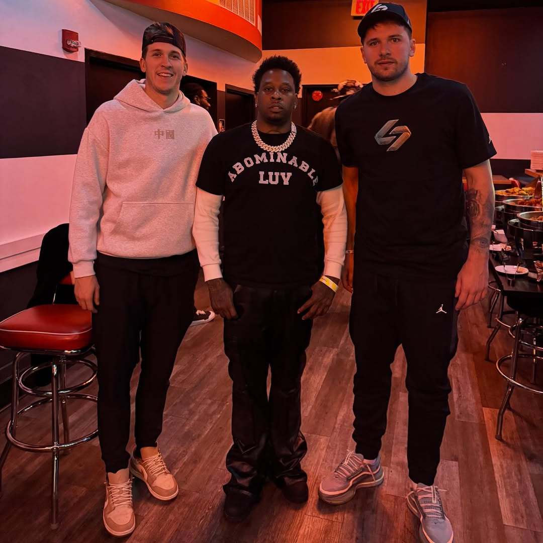 Lil Duke晒出与小里&东子合照。湖人国度 ​​​