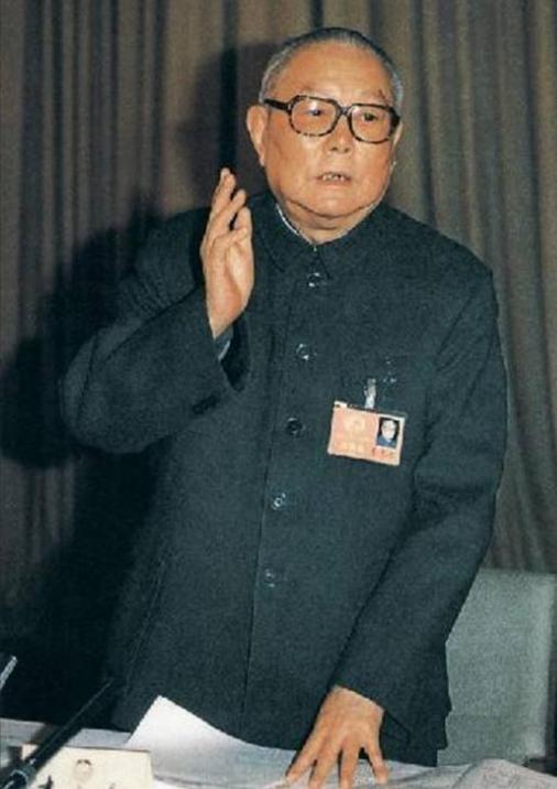 五位有大将资历却未获军衔的开国元勋？建国后担任什么官职

第五位：张鼎丞，中共早