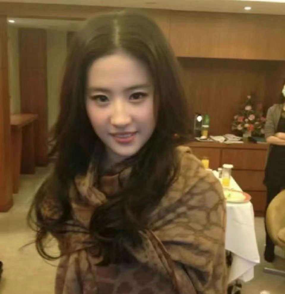 建议所有女生都去学刘亦菲的生活细节! 