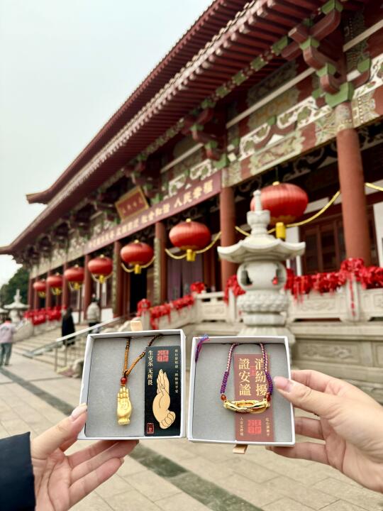 宝莲寺…被路人围观了！！